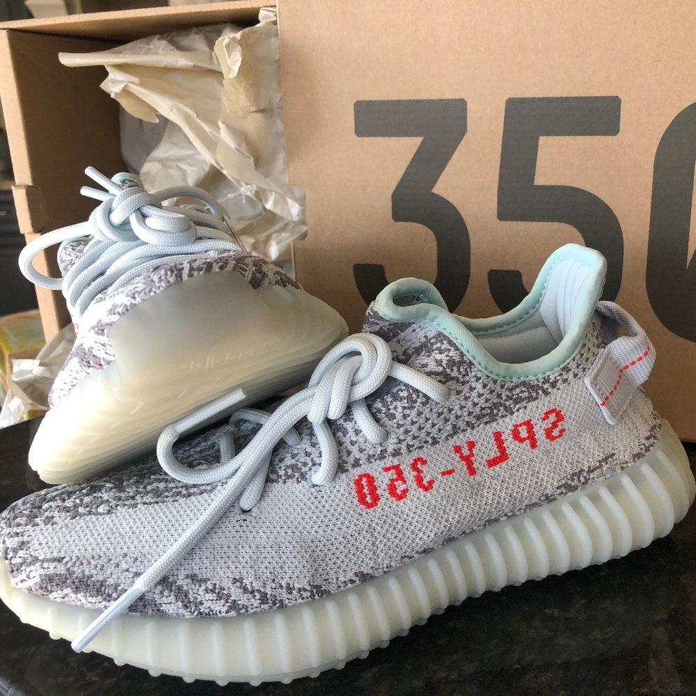 Yeezy Boost 350 V2 Blue Tint Size 5